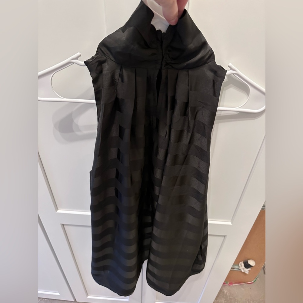 Impressions boutique Beverly Hills Hideaway shift top in black